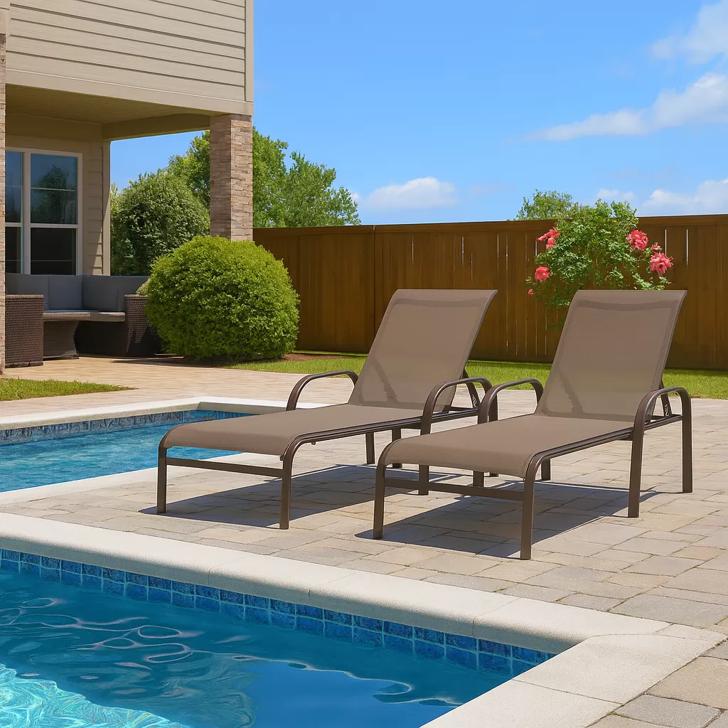 Kit com 2 Espreguiçadeiras para Piscina Summer - Alumínio Marrom, Tela Sling Marrom | Empilhável