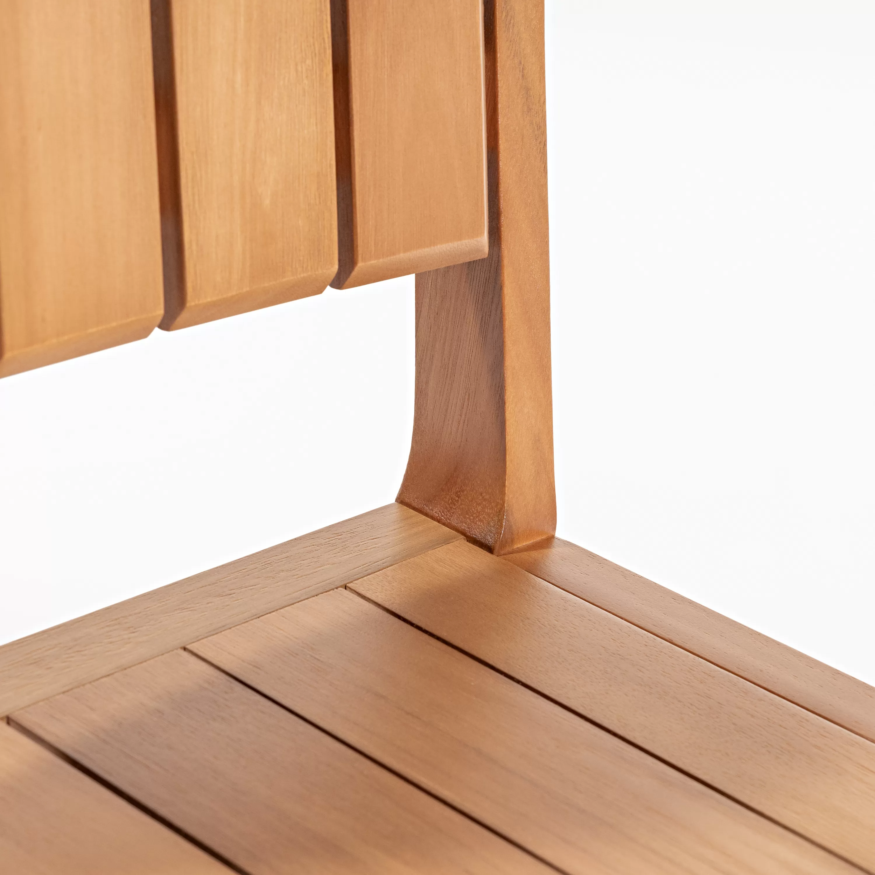 Cadeira Angra para Área Gourmet em Madeira e assento em madeira | Acabamento em Verniz - Espaço Casa e Jardim