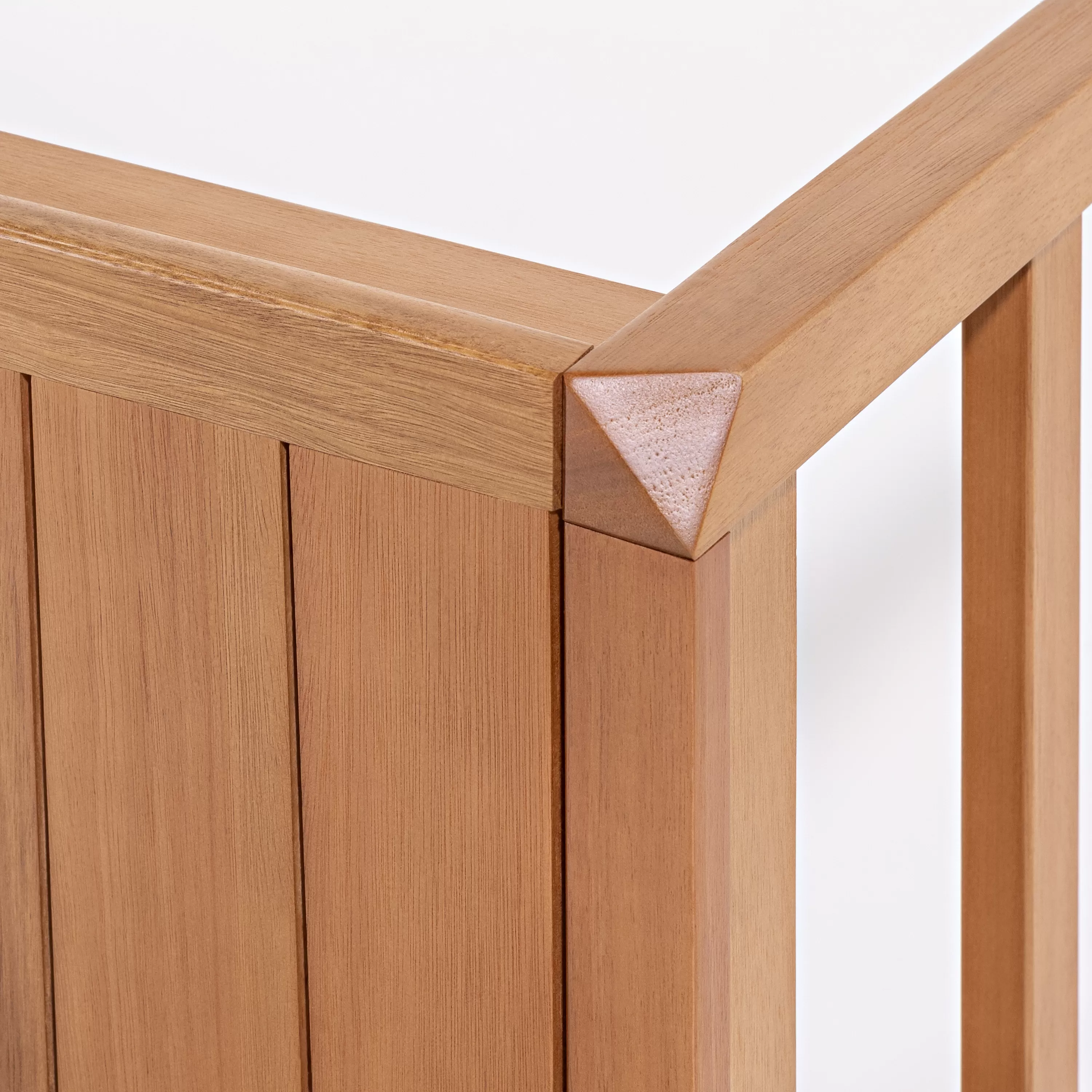 Cadeira Angra para Área Gourmet em Madeira e assento em madeira | Acabamento em Verniz - Espaço Casa e Jardim