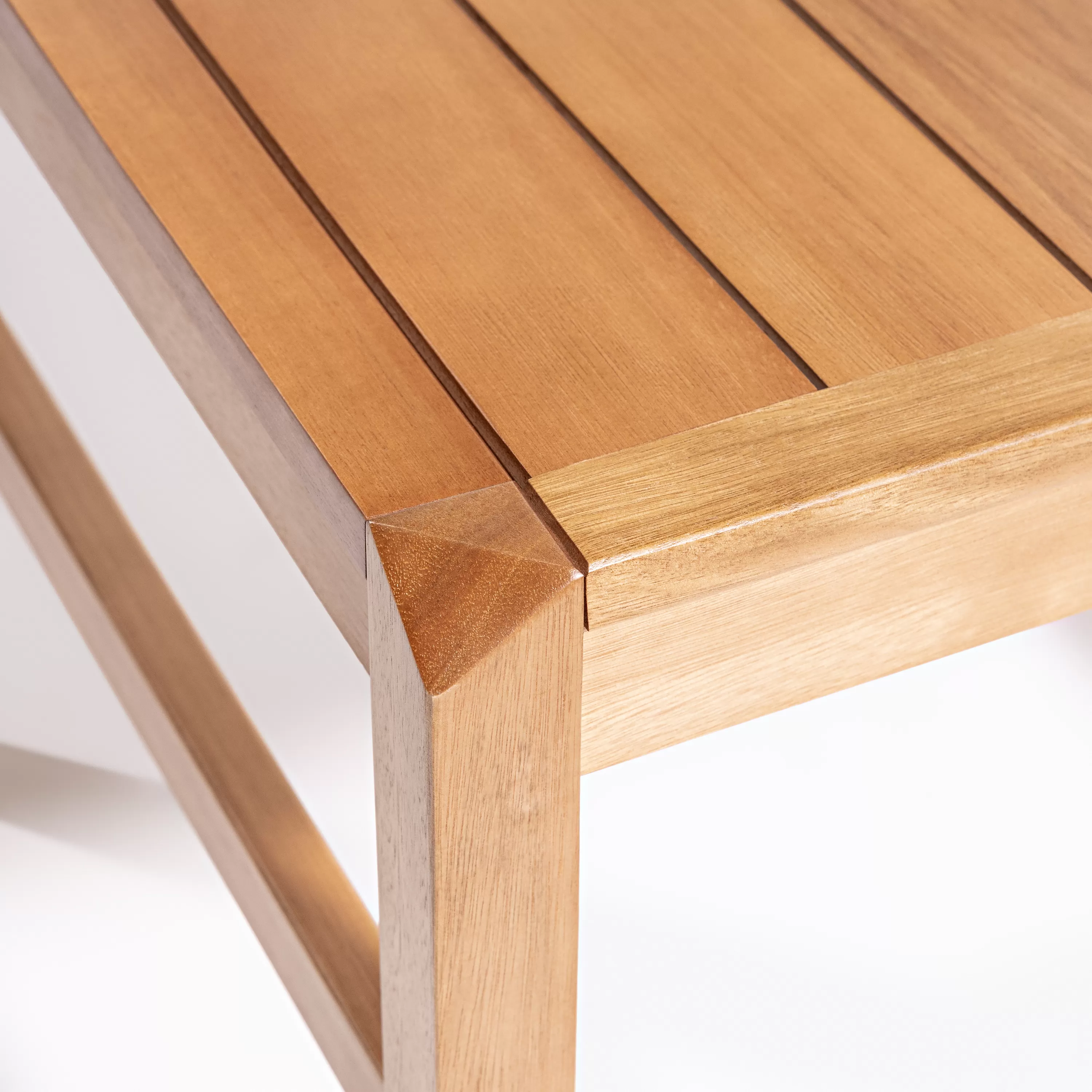 Cadeira Angra para Área Gourmet em Madeira e assento em madeira | Acabamento em Verniz - Espaço Casa e Jardim