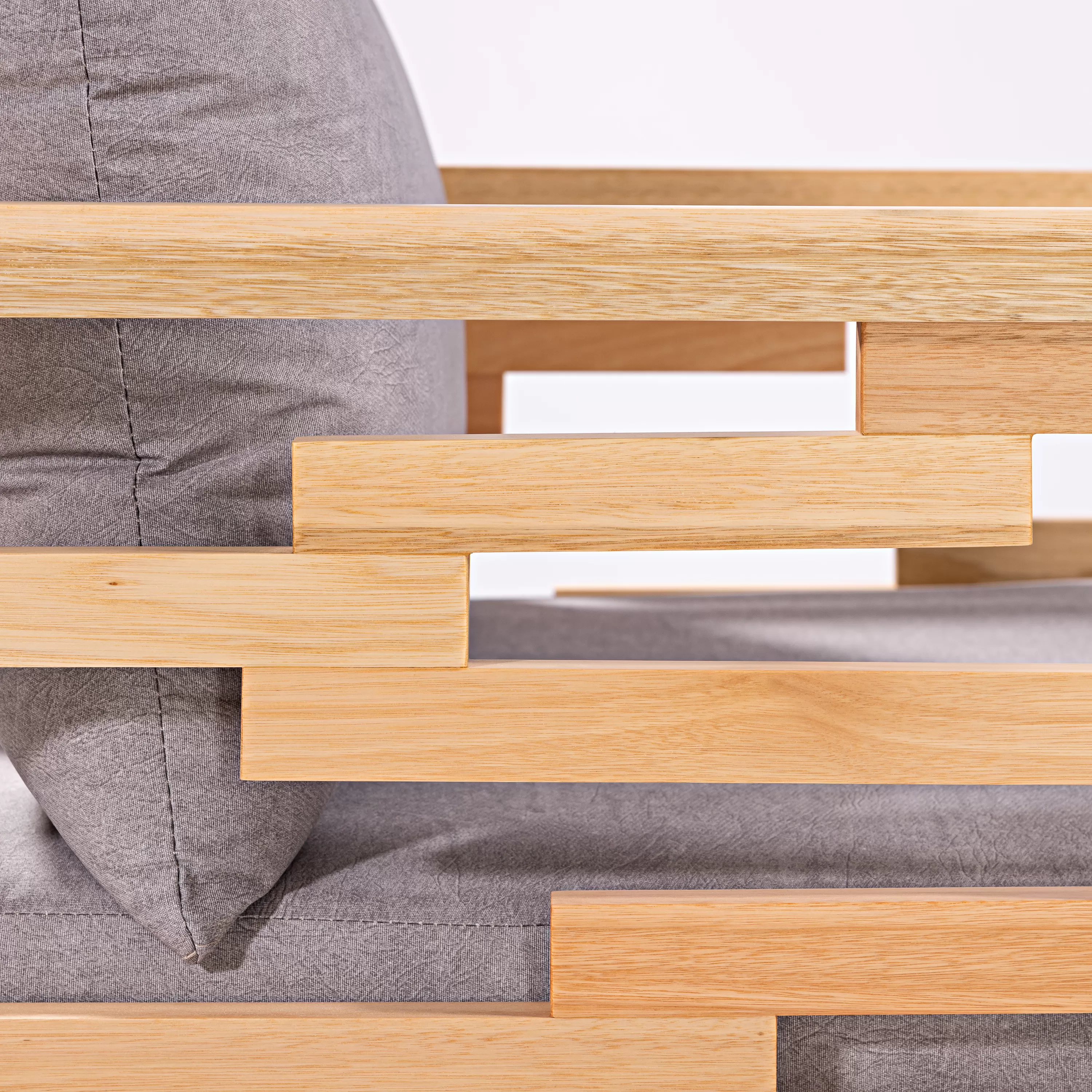 Cadeira para Área Gourmet em Madeira Indiana | Acabamento em Verniz *estofada - Espaço Casa e Jardim