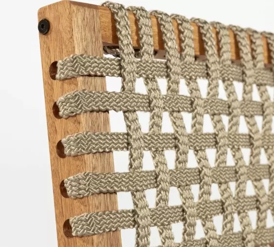 Poltrona em Madeira 1 Lugar *Reclinável Corda Areia e Cores | Linha Traço - Alt. 0,83 cm X Larg. 0,58 cm X Prof. 0,62 cm - Espaço Casa e Jardim