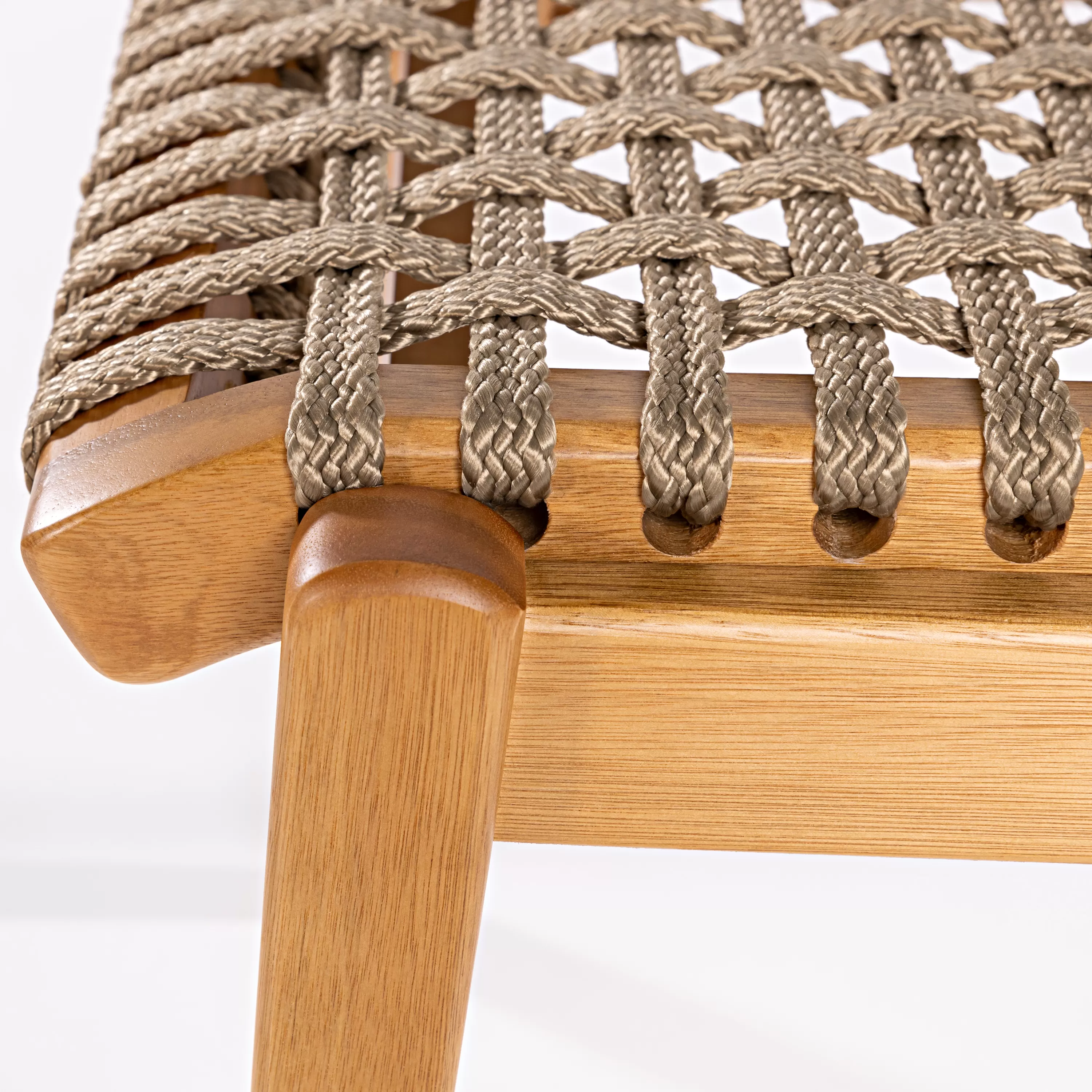 Cadeira Em Madeira Corda Areia e Cores *sem braço | Linha Traço - Espaço Casa e Jardim
