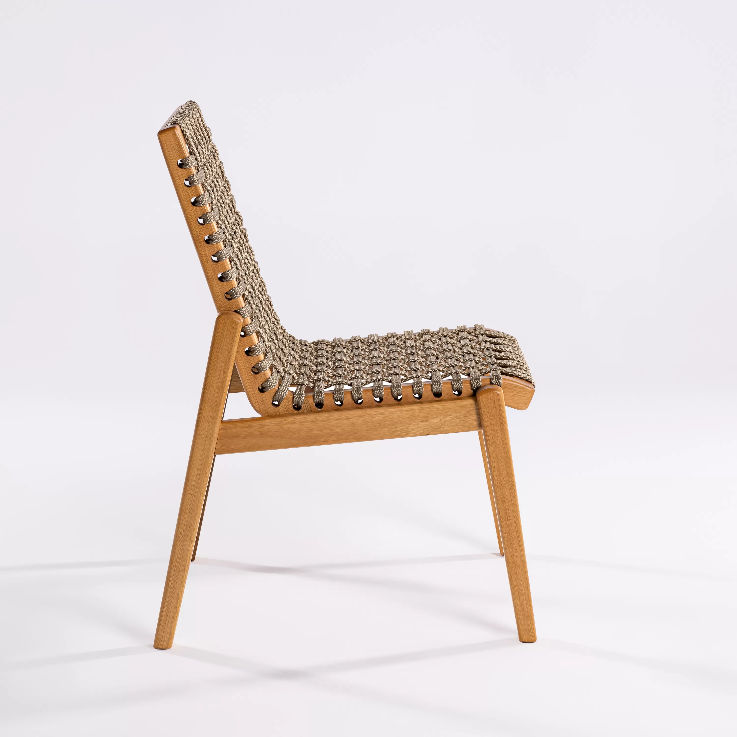 Cadeira Em Madeira Corda Areia e Cores *sem braço | Linha Traço - Espaço Casa e Jardim