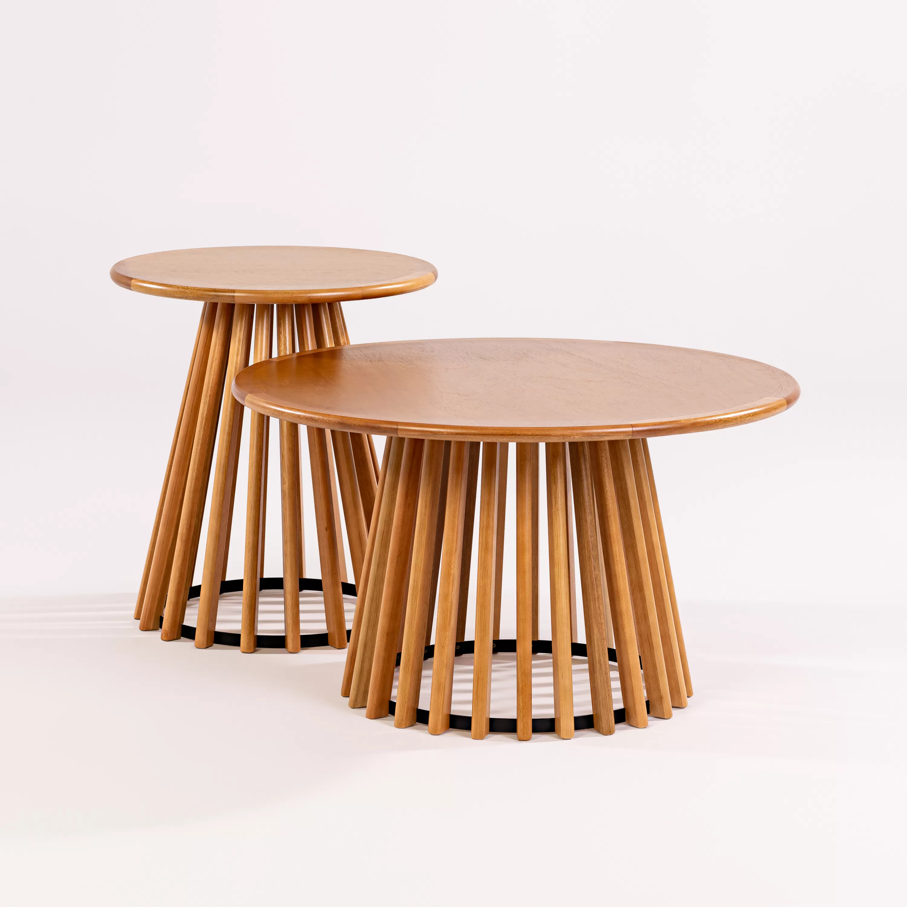 Mesa Lateral Para Área Gourmet Em Madeira Dover | Acabamento Em Verniz - Espaço Casa E Jardim