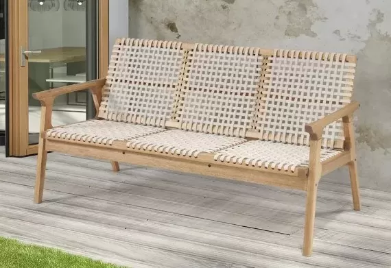 Sofá em Madeira 3 Lugares Corda Areia e Cores | Linha Traço - Alt. 0,83 cm X Larg. 1,55 cm X Prof. 0,72 cm - Espaço Casa e Jardim