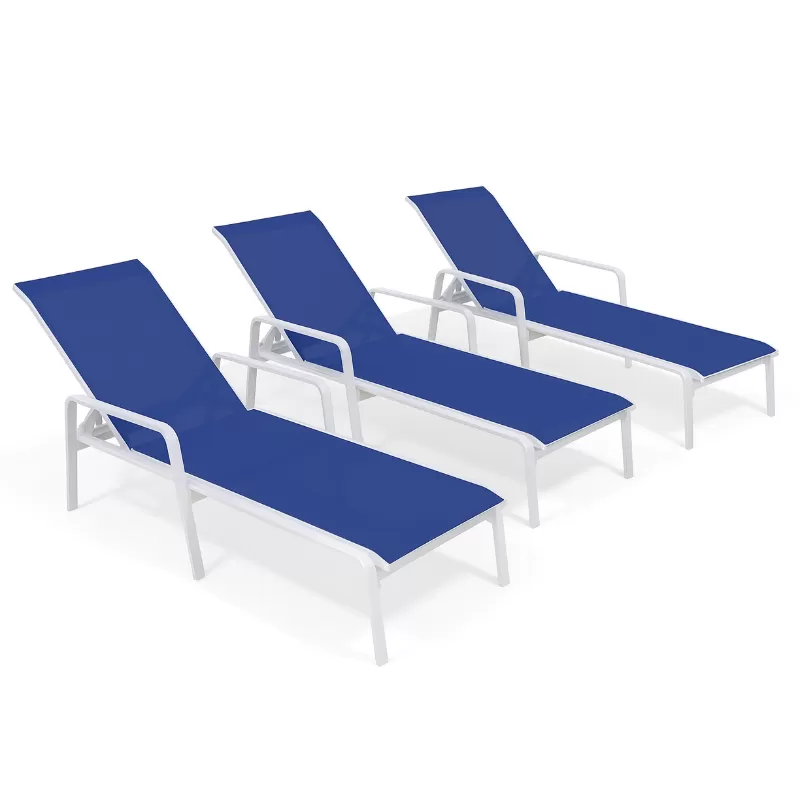 Kit Com 3 Espreguiçadeiras Para Piscina Summer - Alumínio Branco, Tela Sling Azul Escuro | Empilhável