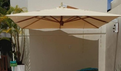 Ombrelone Premium De Parede 2,50m X 2,50m *Armação Quadrada