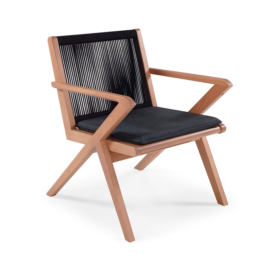 Poltrona Para Área Gourmet Em Madeira Farol | Acabamento Em Verniz - Espaço Casa E Jardim