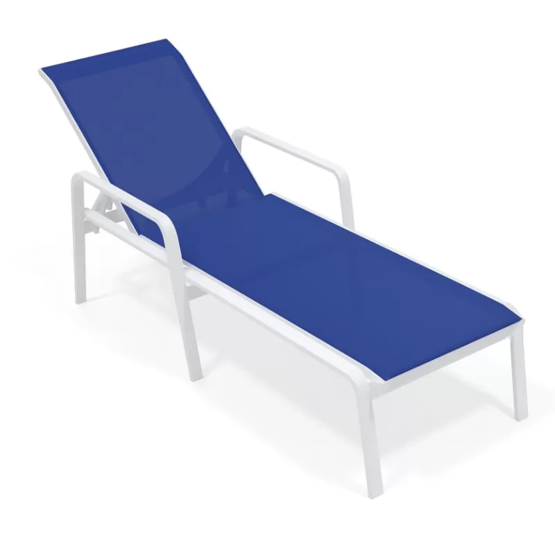 Espreguiçadeira Para Piscina Summer - Alumínio Branco, Tela Sling Azul Escuro | Empilhável